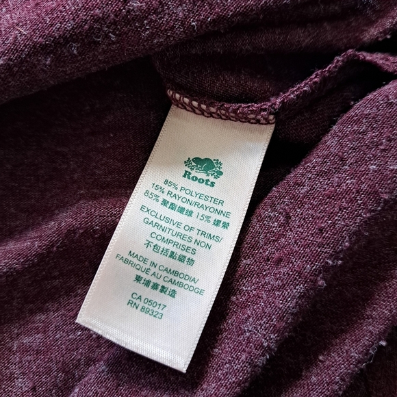 Roots | Red burgundy simple plain crew neck women's sweater - Picture 9 of 11